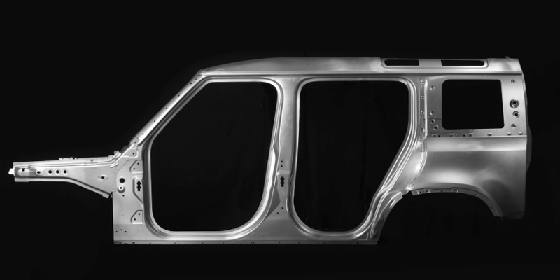 Illustration for the article titled The 2020 Land Rover Defender 90 offers a Enge Fake Pillar And It & # 39; s Just Bizarre